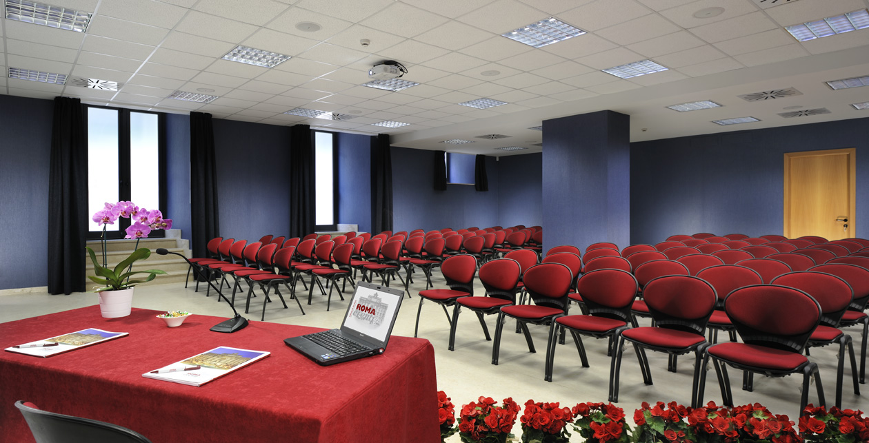 Picture of a smaller meeting room in the conference venue
